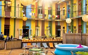 Casa De La Musica Hostel